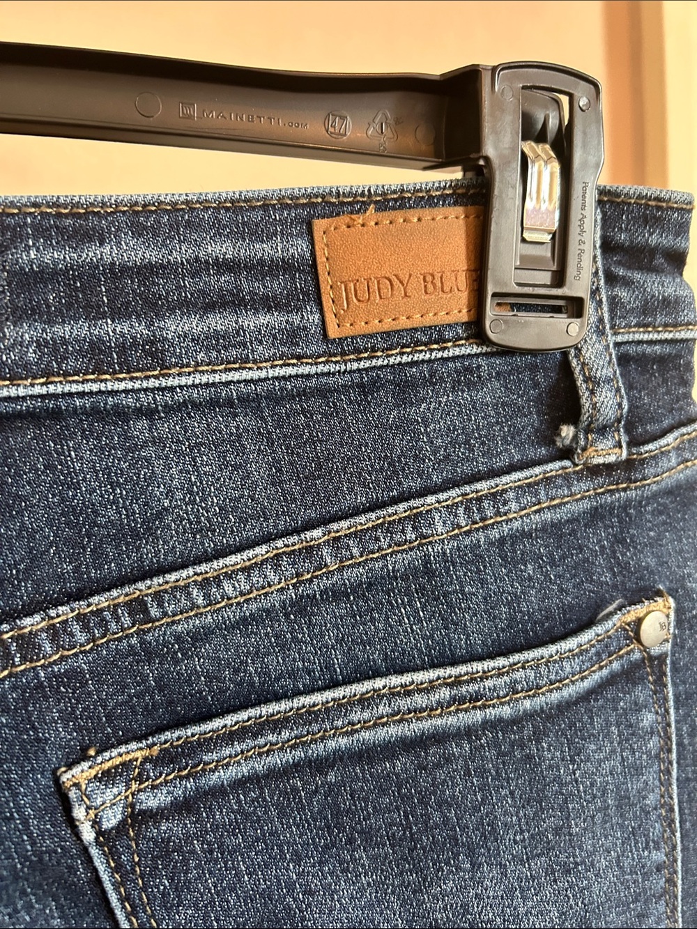 NWOT Judy Blue Skinny Jeans(size 29) - Picture 6 of 12